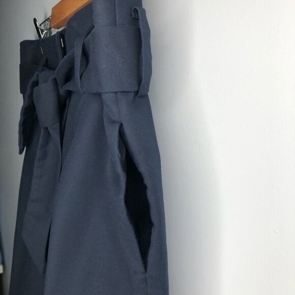 The Limited Navy Paper Bag Tie Waist Crop Pants Size 2 - Picture 5 of 7